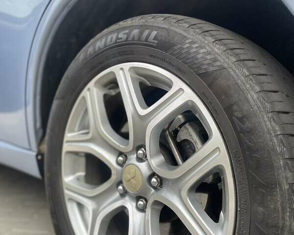 Міцубісі Аутлендер 2014 у Житомирі на Automoto.ua Синій Міцубісі Аутлендер, об'ємом двигуна 2 л та пробігом 151 тис. км за 15999 $, фото 10 на Automoto.ua
