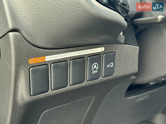 Синий Мицубиси Аутлендер, объемом двигателя 2 л и пробегом 218 тыс. км за 12550 $, фото 28 на Automoto.ua