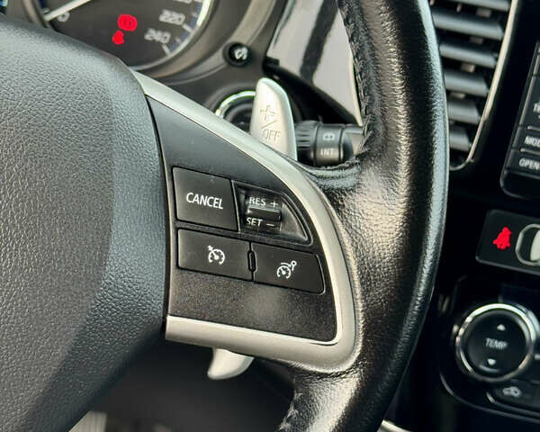 Синий Мицубиси Аутлендер, объемом двигателя 2 л и пробегом 218 тыс. км за 12550 $, фото 20 на Automoto.ua