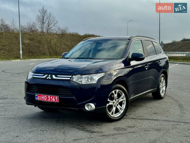 Синий Мицубиси Аутлендер, объемом двигателя 2 л и пробегом 218 тыс. км за 12550 $, фото 6 на Automoto.ua