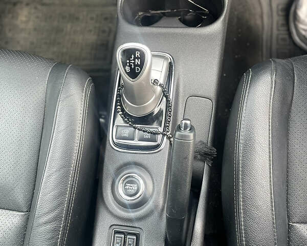 Синій Міцубісі Аутлендер, об'ємом двигуна 2 л та пробігом 155 тис. км за 14999 $, фото 12 на Automoto.ua