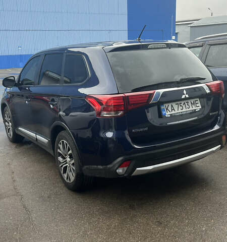 Синий Мицубиси Аутлендер, объемом двигателя 2.36 л и пробегом 203 тыс. км за 14200 $, фото 1 на Automoto.ua