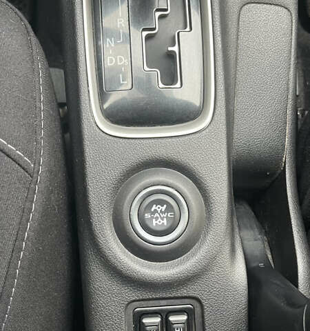 Синий Мицубиси Аутлендер, объемом двигателя 2.36 л и пробегом 203 тыс. км за 14200 $, фото 5 на Automoto.ua