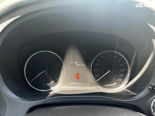 Синій Міцубісі Аутлендер, об'ємом двигуна 2 л та пробігом 238 тис. км за 15990 $, фото 11 на Automoto.ua