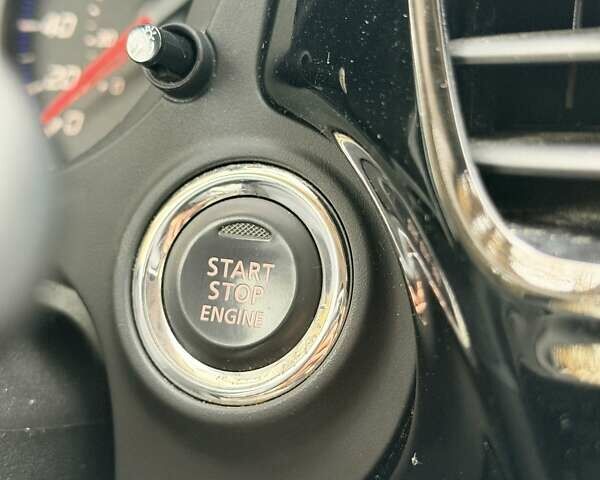 Синий Мицубиси Аутлендер, объемом двигателя 3 л и пробегом 123 тыс. км за 15900 $, фото 26 на Automoto.ua