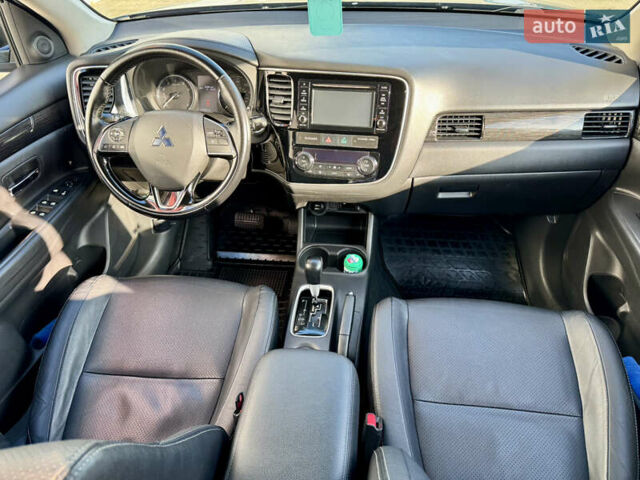Синій Міцубісі Аутлендер, об'ємом двигуна 2.4 л та пробігом 199 тис. км за 13800 $, фото 53 на Automoto.ua