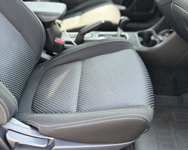 Синий Мицубиси Аутлендер, объемом двигателя 3 л и пробегом 157 тыс. км за 15000 $, фото 13 на Automoto.ua