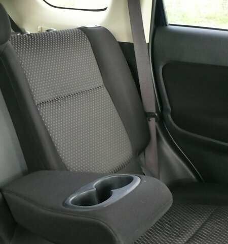 Синій Міцубісі Аутлендер, об'ємом двигуна 2.36 л та пробігом 161 тис. км за 14400 $, фото 25 на Automoto.ua