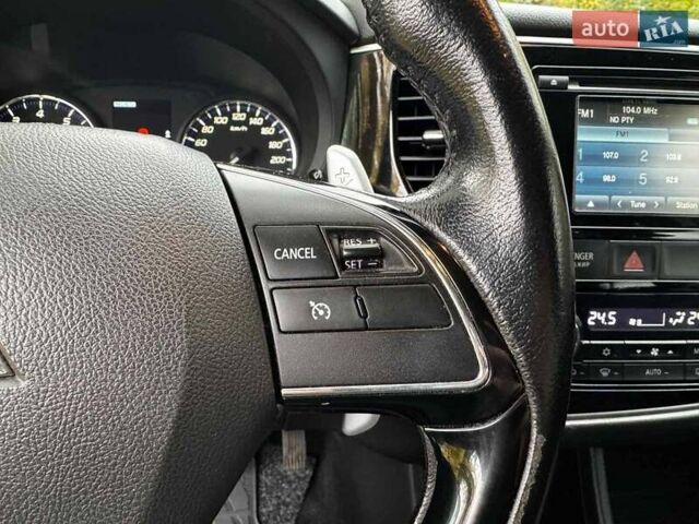 Синий Мицубиси Аутлендер, объемом двигателя 2 л и пробегом 238 тыс. км за 14940 $, фото 15 на Automoto.ua