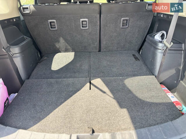 Синий Мицубиси Аутлендер, объемом двигателя 3 л и пробегом 157 тыс. км за 15000 $, фото 30 на Automoto.ua