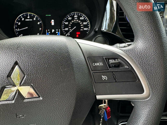 Синий Мицубиси Аутлендер, объемом двигателя 2.4 л и пробегом 144 тыс. км за 15490 $, фото 14 на Automoto.ua