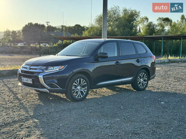 Міцубісі Аутлендер 2017 у Дніпро (Дніпропетровську) на Automoto.ua Синій Міцубісі Аутлендер, об'ємом двигуна 2.36 л та пробігом 105 тис. км за 14450 $, фото 4 на Automoto.ua