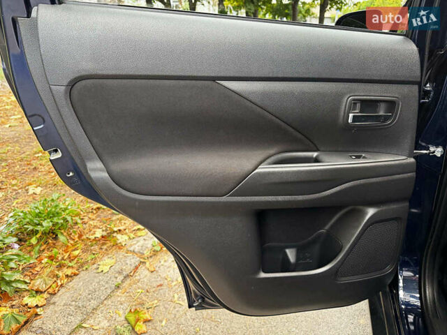 Синий Мицубиси Аутлендер, объемом двигателя 2.4 л и пробегом 144 тыс. км за 15490 $, фото 19 на Automoto.ua