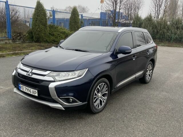 Синий Мицубиси Аутлендер, объемом двигателя 3 л и пробегом 120 тыс. км за 14500 $, фото 6 на Automoto.ua
