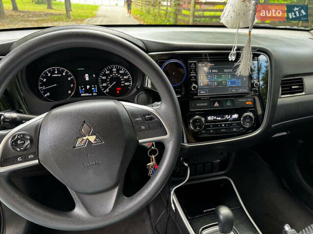 Синий Мицубиси Аутлендер, объемом двигателя 2.4 л и пробегом 144 тыс. км за 15490 $, фото 16 на Automoto.ua