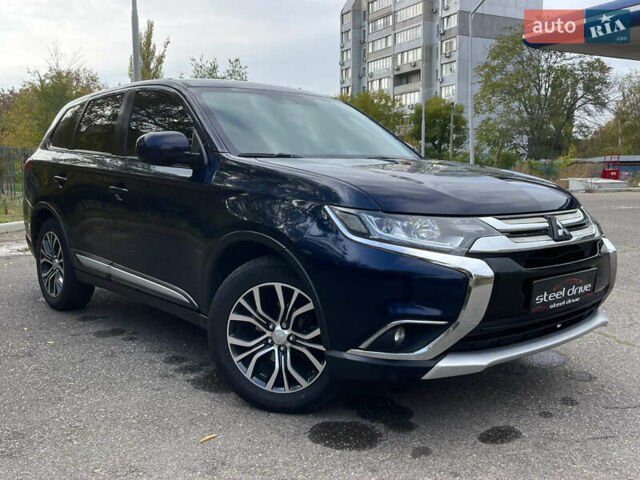 Міцубісі Аутлендер 2017 у Миколаєві на Automoto.ua Синій Міцубісі Аутлендер, об'ємом двигуна 2.36 л та пробігом 135 тис. км за 13899 $, фото 2 на Automoto.ua