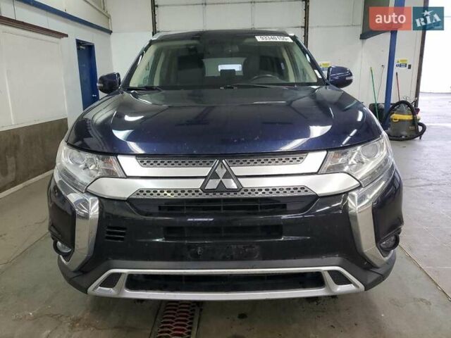 Синий Мицубиси Аутлендер, объемом двигателя 3 л и пробегом 80 тыс. км за 2900 $, фото 4 на Automoto.ua