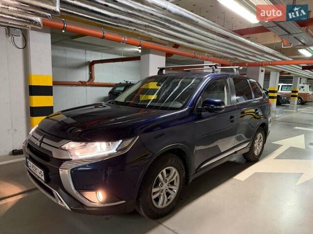 Синій Міцубісі Аутлендер, об'ємом двигуна 2 л та пробігом 128 тис. км за 20000 $, фото 5 на Automoto.ua
