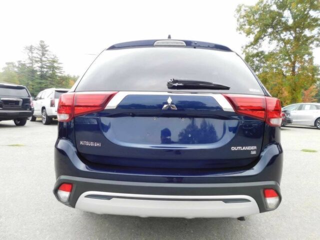 Міцубісі Аутлендер 2019 у Чернігові на Automoto.ua Синій Міцубісі Аутлендер, об'ємом двигуна 2.4 л та пробігом 49 тис. км за 4400 $, фото 3 на Automoto.ua