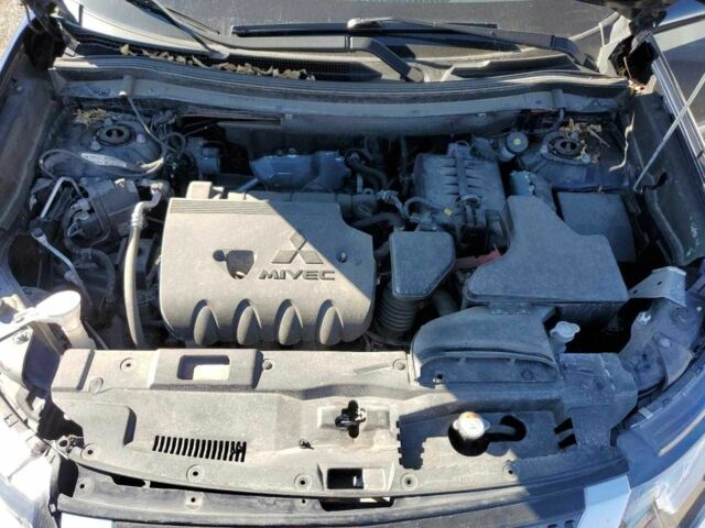 Синій Міцубісі Аутлендер, об'ємом двигуна 2.4 л та пробігом 78 тис. км за 2500 $, фото 11 на Automoto.ua