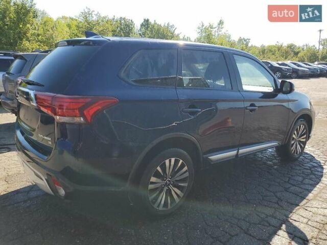 Синий Мицубиси Аутлендер, объемом двигателя 2.36 л и пробегом 187 тыс. км за 2900 $, фото 2 на Automoto.ua