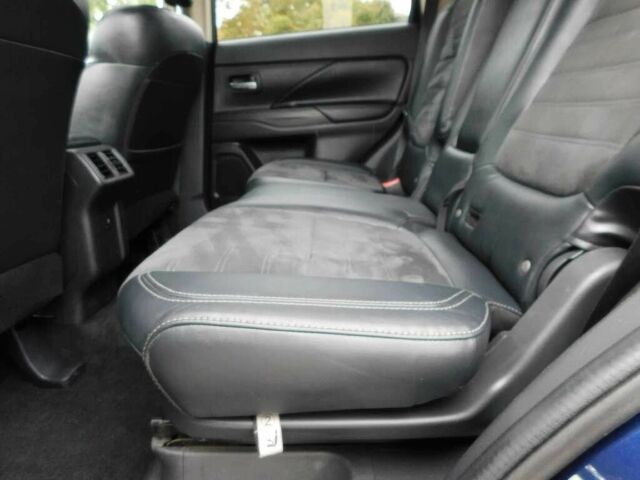 Синий Мицубиси Аутлендер, объемом двигателя 2.4 л и пробегом 37 тыс. км за 9400 $, фото 13 на Automoto.ua