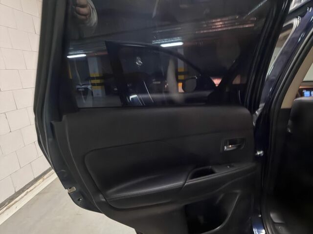 Синий Мицубиси Аутлендер, объемом двигателя 2 л и пробегом 128 тыс. км за 20000 $, фото 17 на Automoto.ua