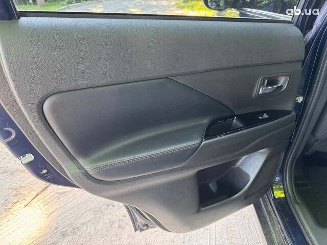 Синий Мицубиси Аутлендер, объемом двигателя 2.4 л и пробегом 75 тыс. км за 15990 $, фото 14 на Automoto.ua