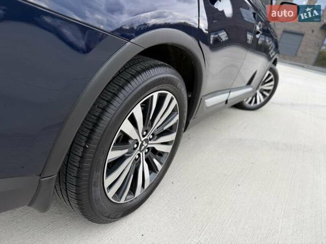Міцубісі Аутлендер 2021 у Кропивницькому (Кіровограді) на Automoto.ua Синій Міцубісі Аутлендер, об'ємом двигуна 2.4 л та пробігом 85 тис. км за 19950 $, фото 55 на Automoto.ua