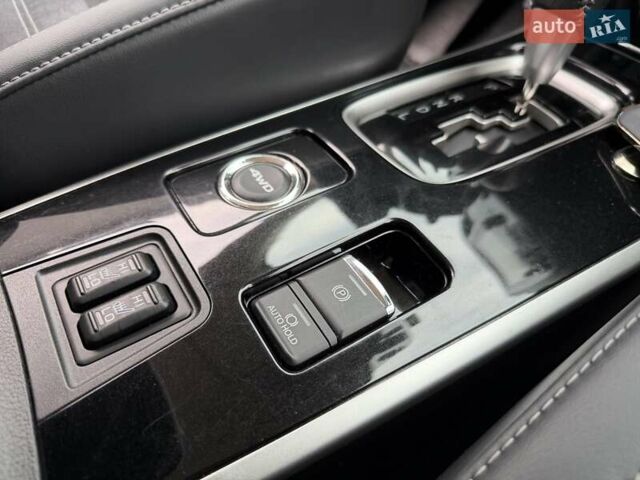 Міцубісі Аутлендер 2021 у Кропивницькому (Кіровограді) на Automoto.ua Синій Міцубісі Аутлендер, об'ємом двигуна 2.4 л та пробігом 85 тис. км за 19950 $, фото 32 на Automoto.ua