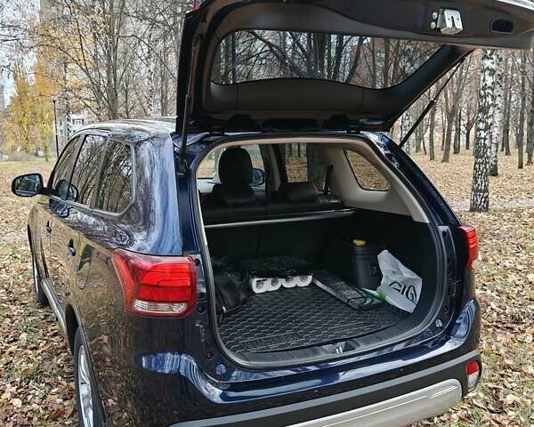 Синий Мицубиси Аутлендер, объемом двигателя 2 л и пробегом 68 тыс. км за 22000 $, фото 33 на Automoto.ua