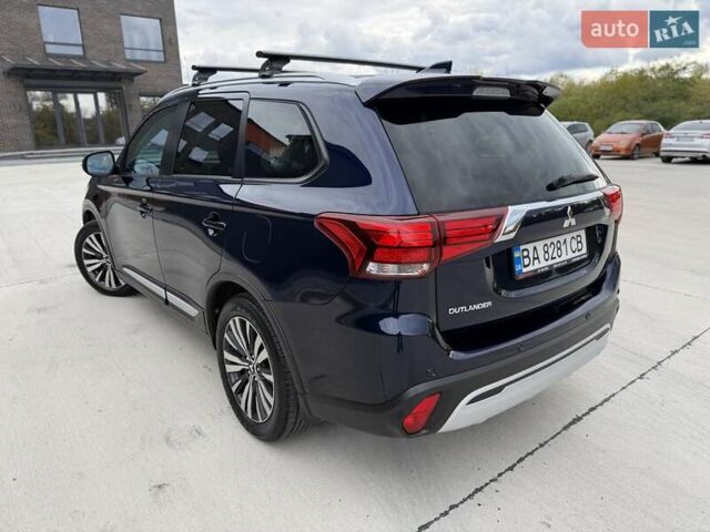 Міцубісі Аутлендер 2021 у Кропивницькому (Кіровограді) на Automoto.ua Синій Міцубісі Аутлендер, об'ємом двигуна 2.4 л та пробігом 85 тис. км за 19950 $, фото 17 на Automoto.ua