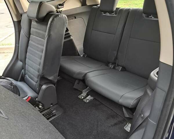 Синій Міцубісі Аутлендер, об'ємом двигуна 2.36 л та пробігом 76 тис. км за 24700 $, фото 30 на Automoto.ua