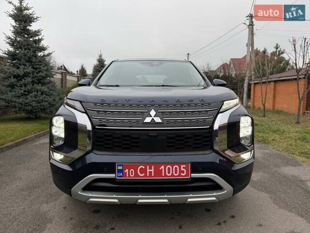 Синий Мицубиси Аутлендер, объемом двигателя 2.5 л и пробегом 80 тыс. км за 24800 $, фото 51 на Automoto.ua