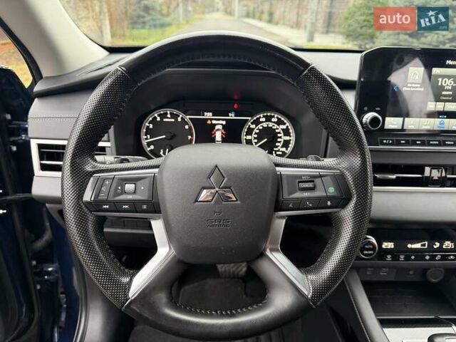 Синий Мицубиси Аутлендер, объемом двигателя 2.5 л и пробегом 80 тыс. км за 24800 $, фото 28 на Automoto.ua
