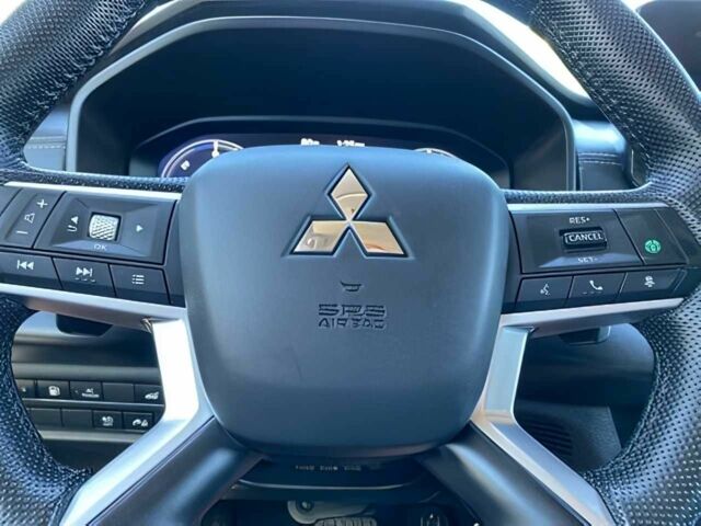 Синий Мицубиси Аутлендер, объемом двигателя 2.4 л и пробегом 12 тыс. км за 15900 $, фото 9 на Automoto.ua