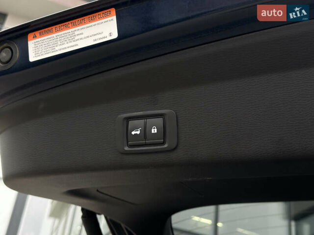 Синий Мицубиси Аутлендер, объемом двигателя 2.5 л и пробегом 15 тыс. км за 35000 $, фото 34 на Automoto.ua