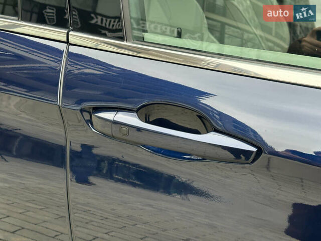 Синий Мицубиси Аутлендер, объемом двигателя 2.5 л и пробегом 15 тыс. км за 35000 $, фото 50 на Automoto.ua