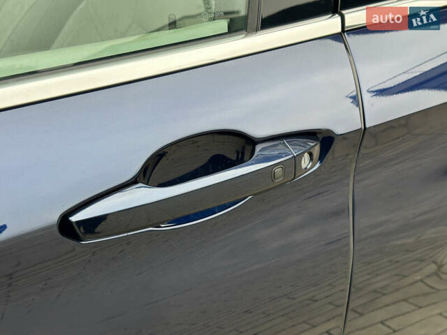 Синий Мицубиси Аутлендер, объемом двигателя 2.5 л и пробегом 15 тыс. км за 35000 $, фото 49 на Automoto.ua