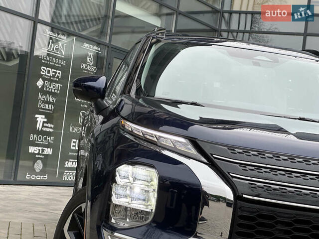 Синий Мицубиси Аутлендер, объемом двигателя 2.5 л и пробегом 15 тыс. км за 35000 $, фото 46 на Automoto.ua