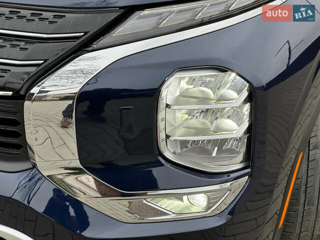 Синий Мицубиси Аутлендер, объемом двигателя 2.5 л и пробегом 15 тыс. км за 35000 $, фото 42 на Automoto.ua