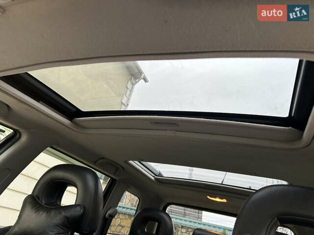 Зеленый Мицубиси Аутлендер, объемом двигателя 2.38 л и пробегом 250 тыс. км за 7200 $, фото 6 на Automoto.ua