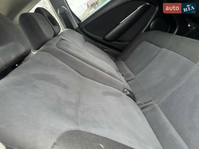 Зеленый Мицубиси Аутлендер, объемом двигателя 2 л и пробегом 194 тыс. км за 6350 $, фото 31 на Automoto.ua