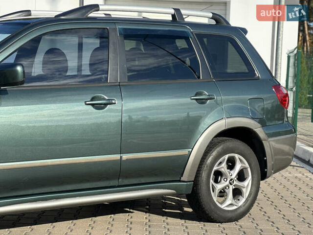 Міцубісі Аутлендер 2006 у Києві на Automoto.ua Зелений Міцубісі Аутлендер, об'ємом двигуна 2.4 л та пробігом 275 тис. км за 7350 $, фото 6 на Automoto.ua