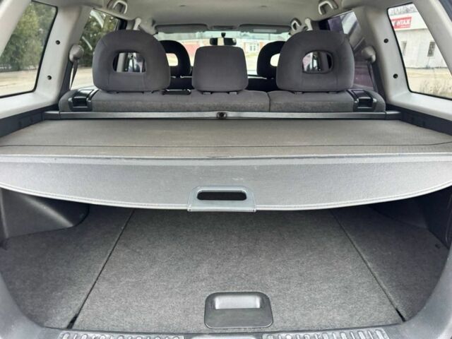 Зелений Міцубісі Аутлендер, об'ємом двигуна 2 л та пробігом 194 тис. км за 6350 $, фото 13 на Automoto.ua