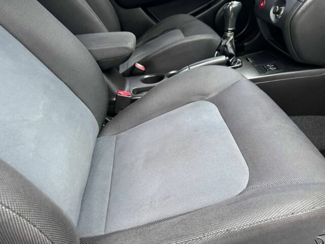 Зелений Міцубісі Аутлендер, об'ємом двигуна 2 л та пробігом 194 тис. км за 6350 $, фото 17 на Automoto.ua