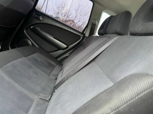 Зелений Міцубісі Аутлендер, об'ємом двигуна 2 л та пробігом 194 тис. км за 6350 $, фото 12 на Automoto.ua