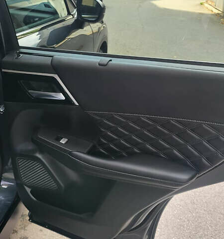 Зелений Міцубісі Аутлендер, об'ємом двигуна 2.5 л та пробігом 10 тис. км за 39000 $, фото 6 на Automoto.ua