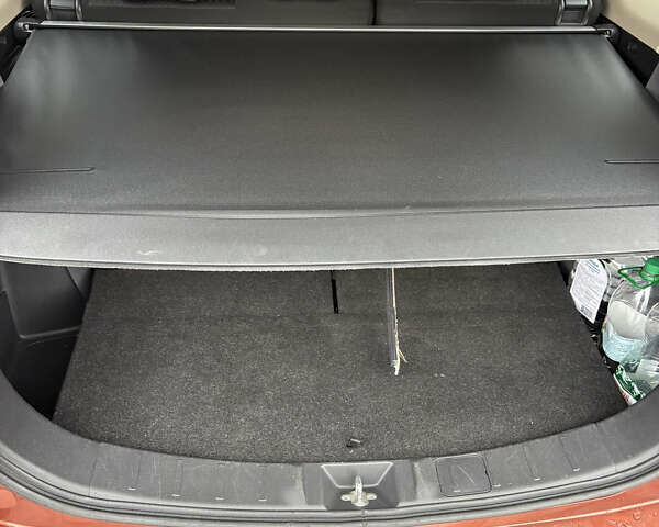 Оранжевый Мицубиси Аутлендер, объемом двигателя 2.36 л и пробегом 201 тыс. км за 10900 $, фото 13 на Automoto.ua