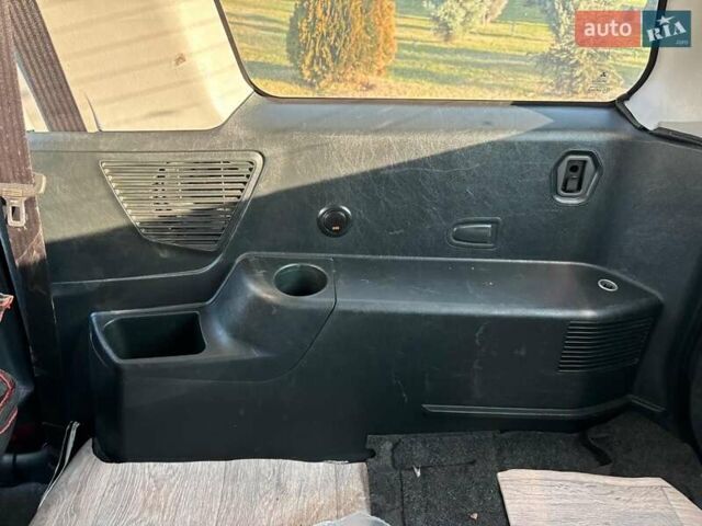 Білий Міцубісі Паджеро Пінін, об'ємом двигуна 1.83 л та пробігом 319 тис. км за 5400 $, фото 16 на Automoto.ua
